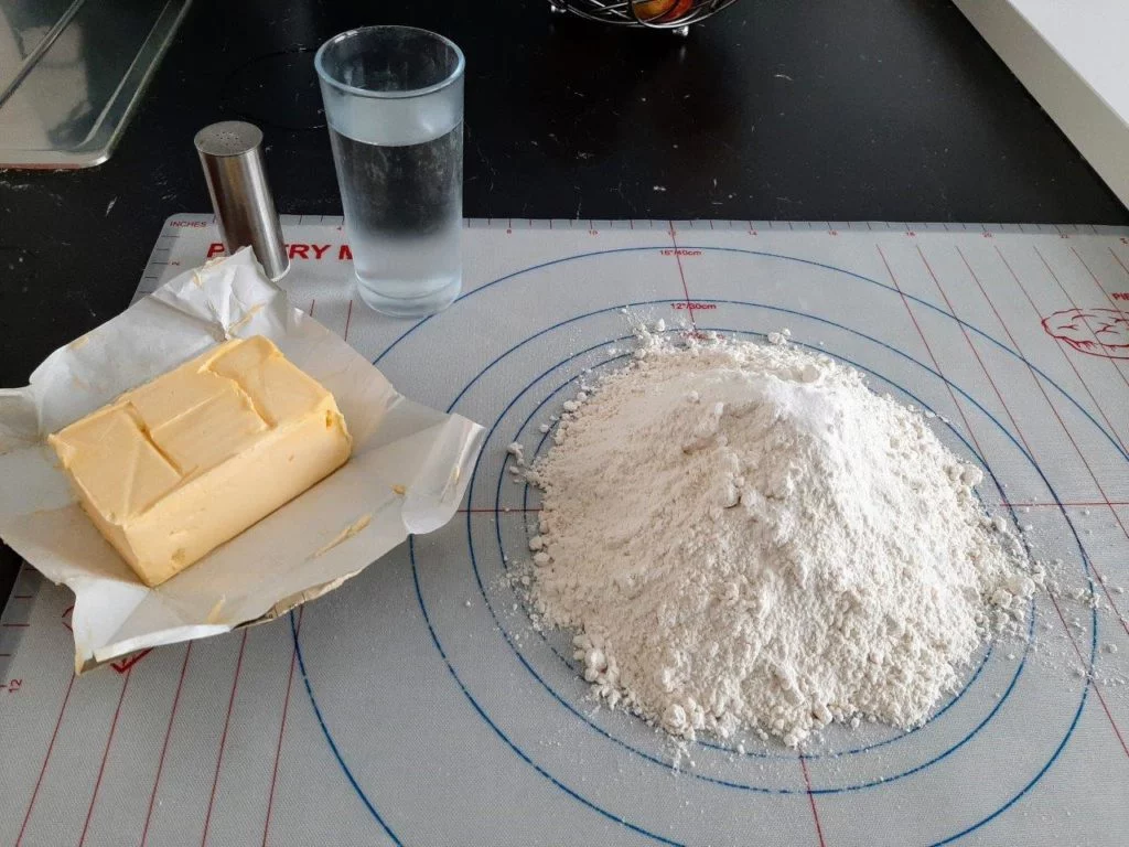 Go‘shtli pirog masalliqlari