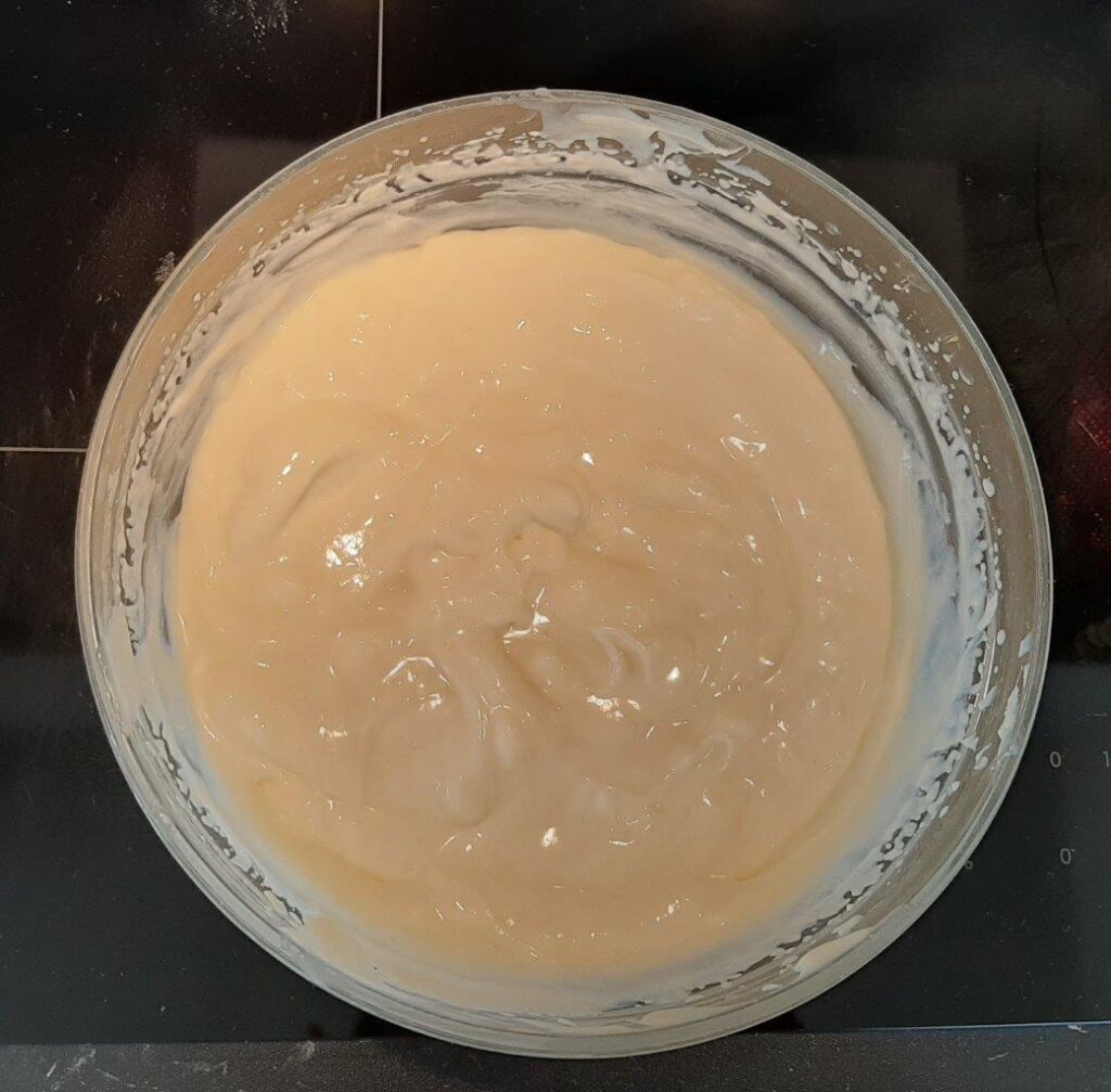 Trubochki uchun creme patessiere