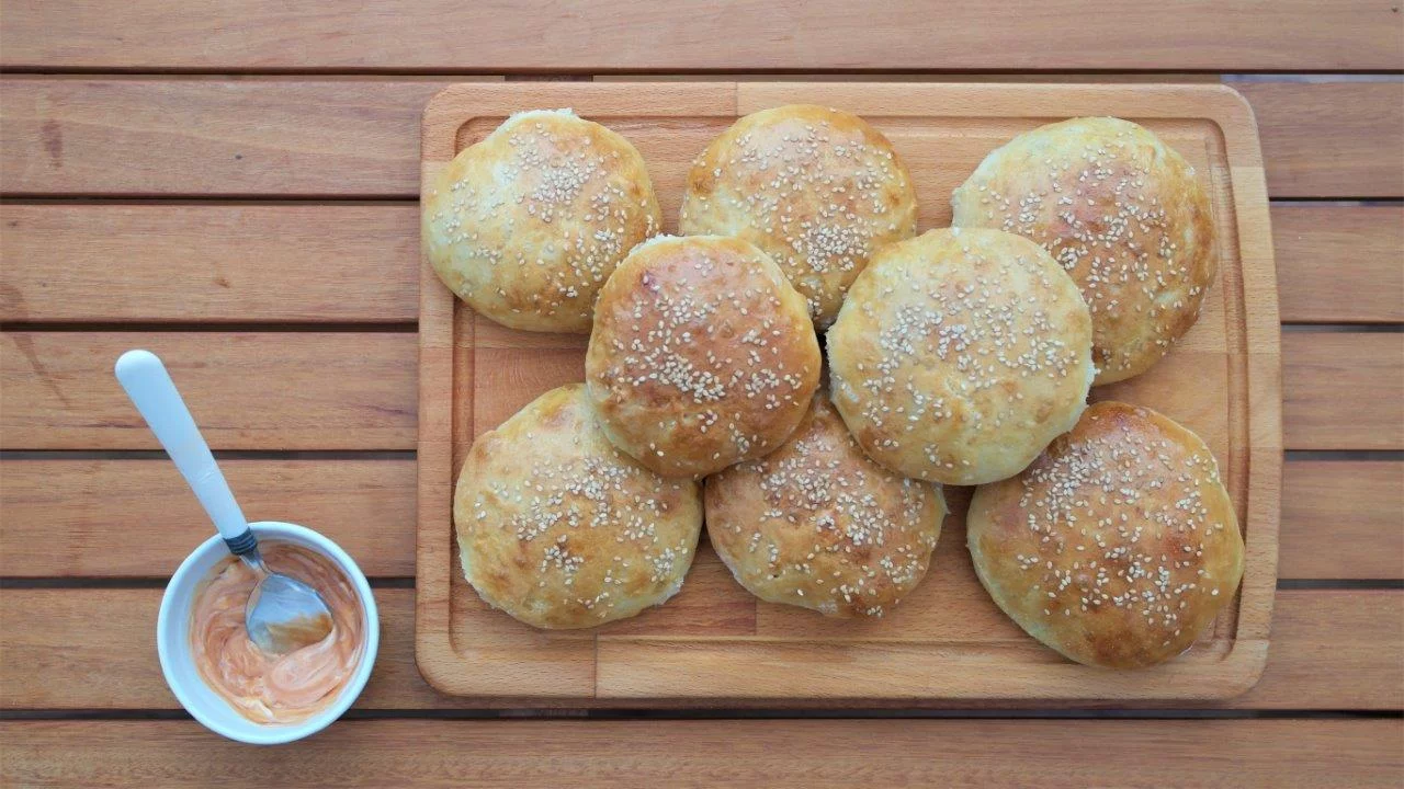 You are currently viewing Burger uchun nonlar – “Burger Buns”