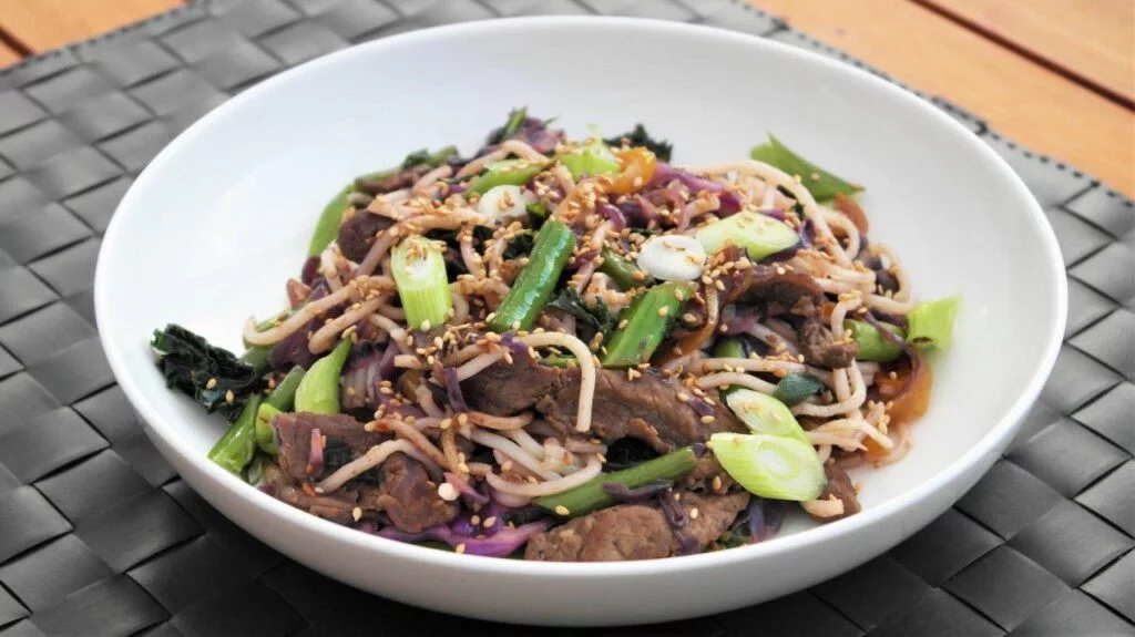 Read more about the article Stir-fray – Koreya usulida (Korean stir-fry)