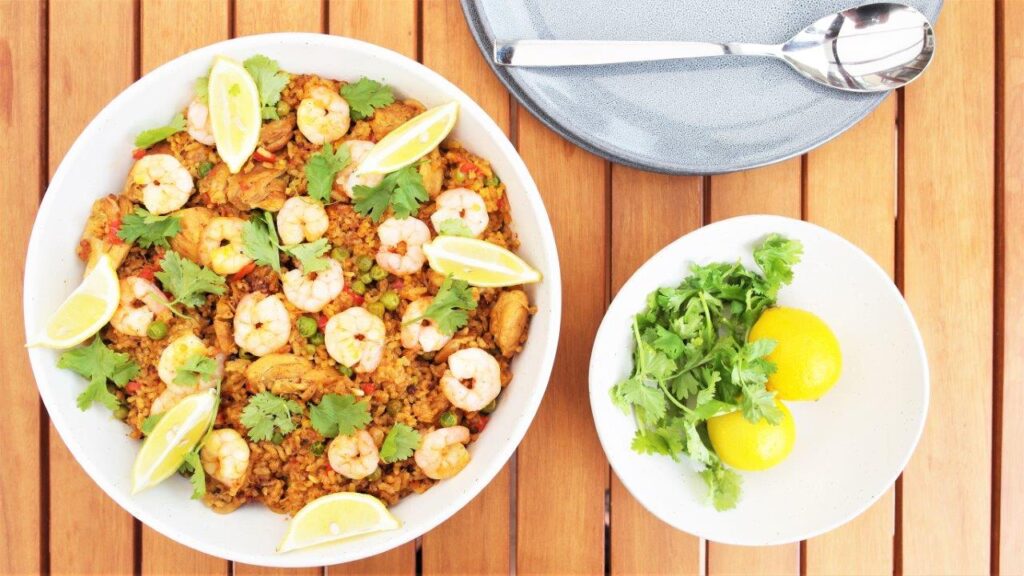 Read more about the article Paella – eng mashhur ispancha taom