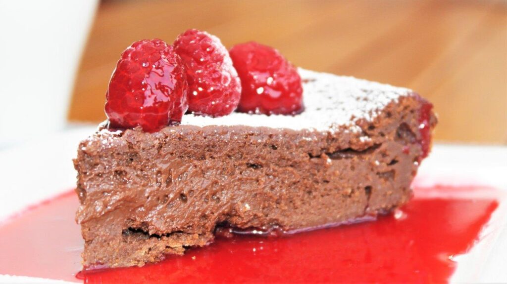 Read more about the article Shokoladli tort (Chocolate decandence)