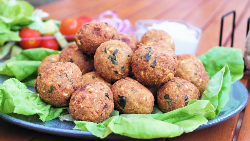 Read more about the article Falafel -oqsilga boy go‘shtsiz taom