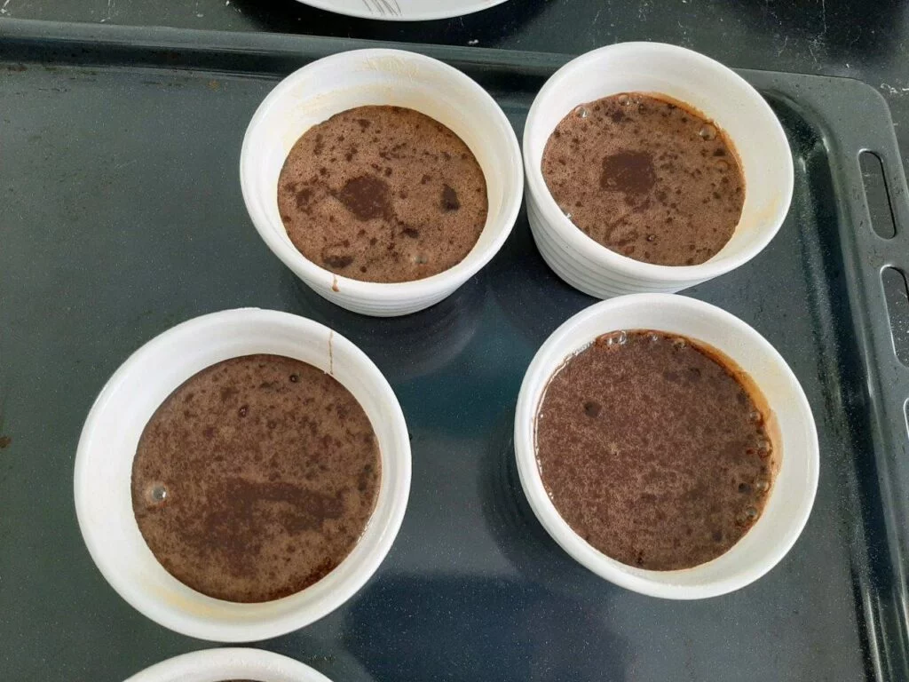 Shokoladli lava tort (Chocolate lava cake) tayyorlash