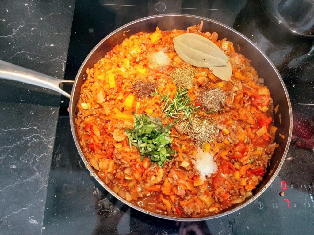 Bolonya spagettisi - Spaghetti bolognese tayyorlash